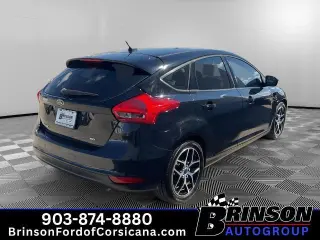 Ford Focus 2018 SEL 4p Hatchback