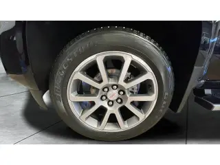 GMC Canyon 2022 4x4 Denali 4dr Crew Cab 5 ft. SB