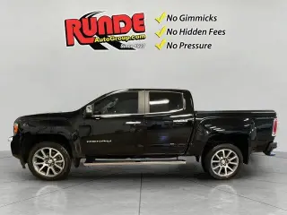 GMC Canyon 2022 4x4 Denali 4dr Crew Cab 5 ft. SB