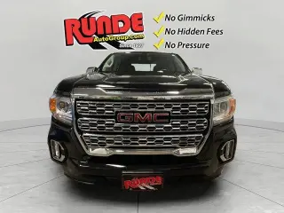 GMC Canyon 2022 4x4 Denali 4dr Crew Cab 5 ft. SB