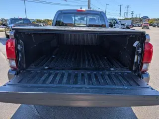 Toyota Tacoma 2021 4x4 TRD Todo Terreno 4p Camioneta de Acceso 6.1 ft PB