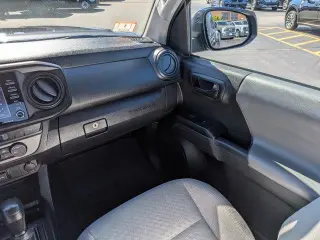 Toyota Tacoma 2021 4x4 TRD Todo Terreno 4p Camioneta de Acceso 6.1 ft PB