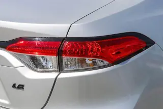 Toyota Corolla 2025 LE 4p Sedan
