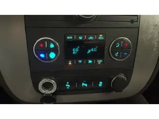 GMC Sierra 2500HD 2014 4x4 SLT 4dr Crew Cab LB