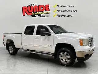 GMC Sierra 2500HD 2014 4x4 SLT 4dr Crew Cab LB