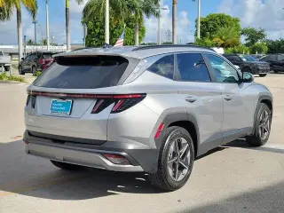 Hyundai TUCSON 2025 SEL Convenience 4dr SUV