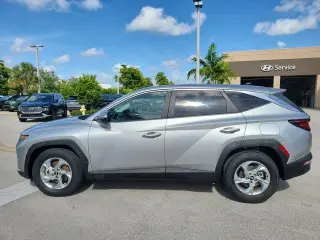 Hyundai TUCSON 2024 SE 4p SUV