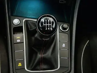 Volkswagen Jetta 2019 GLI S 4dr Sedan 6M