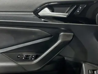 Volkswagen Jetta 2019 GLI S 4dr Sedan 6M