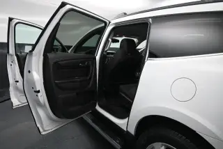 Chevrolet Traverse 2017 LT 4dr SUV con 1LT