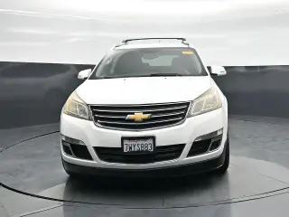 Chevrolet Traverse 2017 LT 4dr SUV con 1LT