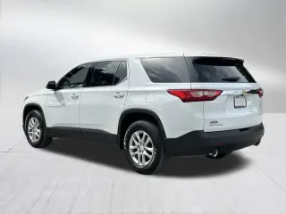 Chevrolet Traverse 2021 LS 4dr SUV w/1LS