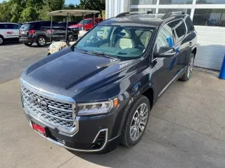 GMC Acadia 2023 4x4 Denali 4dr SUV