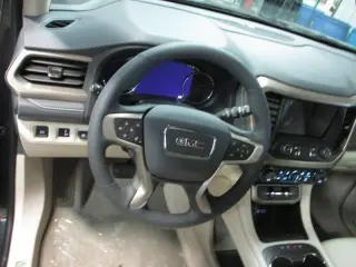 GMC Acadia 2023 4x4 Denali 4dr SUV