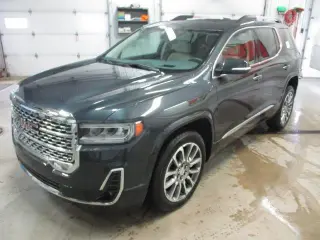 GMC Acadia 2023 4x4 Denali 4dr SUV