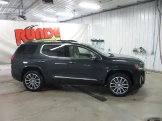 GMC Acadia 2023 4x4 Denali 4dr SUV