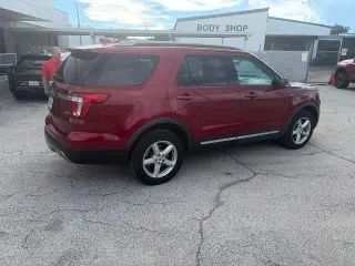 Ford Explorer 2017 AWD XLT 4dr SUV