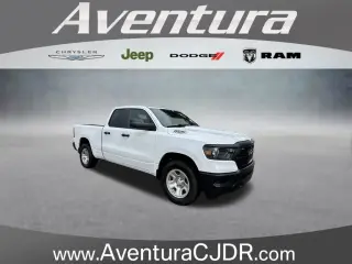 Ram 1500 2023 4x2 Tradesman 4p Cubo Cuadrado Quad 6.4 ft. SB Pickup