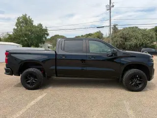 Chevrolet Silverado 1500 2020 4x4 LT Trail Boss 4p Camioneta de Cabina Completa 6.0 pies ST
