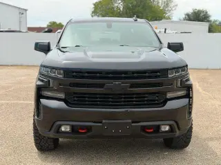 Chevrolet Silverado 1500 2020 4x4 LT Trail Boss 4p Camioneta de Cabina Completa 6.0 pies ST