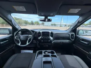 Chevrolet Silverado 1500 2020 4x4 LT Trail Boss 4p Camioneta de Cabina Completa 6.0 pies ST