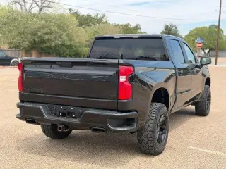 Chevrolet Silverado 1500 2020 4x4 LT Trail Boss 4p Camioneta de Cabina Completa 6.0 pies ST