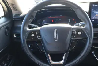 Lincoln Corsair 2023 AWD Reserve 4p SUV