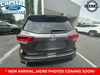 Toyota Highlander 2019 AWD Limited 4dr SUV