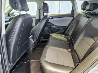 Volkswagen Taos 2023 AWD SE 4Motion 4dr SUV