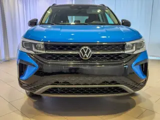 Volkswagen Taos 2024 AWD SE Negro 4Motion 4p SUV
