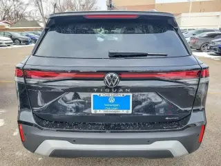 Volkswagen Tiguan 2026 AWD S 4Motion 4p SUV