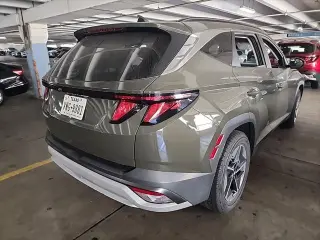 Hyundai TUCSON 2025 SEL 4p SUV