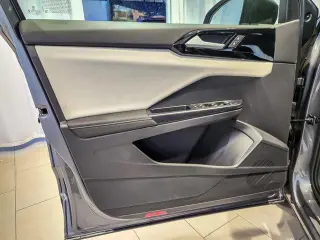 Volkswagen Taos 2026 S 4p SUV