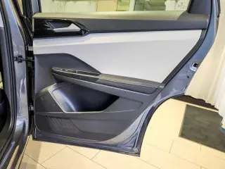 Volkswagen Taos 2026 S 4p SUV