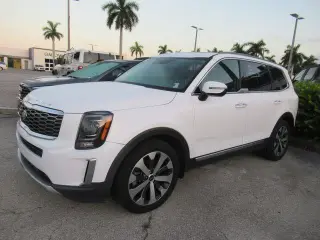Kia Telluride 2021 AWD S 4p SUV