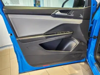Volkswagen Taos 2023 AWD SEL 4Motion 4dr SUV