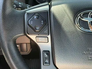 Toyota Tacoma 2021 4x4 TRD Todo Terreno 4p Doble Cab 5.0 ft CB 6M