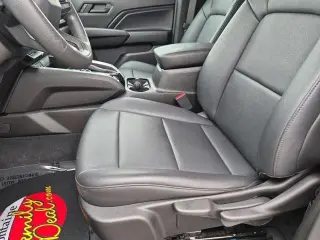 Chevrolet Colorado 2024 4x4 Trail Boss 4p Crew Cab 5 ft. SB