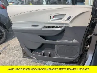 Toyota Sienna 2023 AWD Limited 7-Pasajeros 4dr Mini-Van