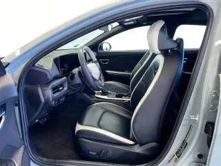 Kia K4 2026 GT-Line 4dr Sedán