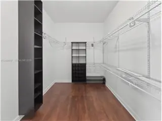 Propiedad de alquiler con 3 dormitorios y 3.5 baños en Miami
