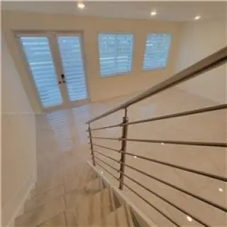 Propiedad de alquiler con 3 dormitorios y 2.5 baños en Doral