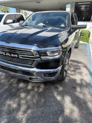 Ram 1500 2019 4x2 Laramie 4dr Crew Cab 5.6 ft. SB Pickup