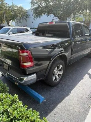 Ram 1500 2019 4x2 Laramie 4dr Crew Cab 5.6 ft. SB Pickup