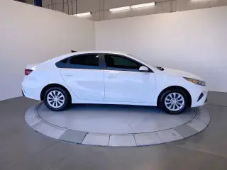 Kia Forte 2024 LX 4dr Sedán
