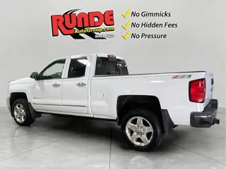 Chevrolet Silverado 2500HD 2015 4x4 LTZ 4dr Double Cab SB