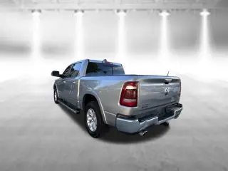 Ram 1500 2022 4x2 Laramie 4dr Crew Cab 5.6 ft. SB Pickup