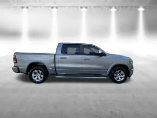 Ram 1500 2022 4x2 Laramie 4dr Crew Cab 5.6 ft. SB Pickup