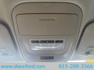 GMC Canyon 2022 4x4 AT4 4p Cab de tripulacion con cabina doble 5 ft. SB (Tela)