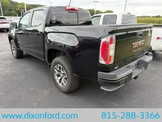 GMC Canyon 2022 4x4 AT4 4p Cab de tripulacion con cabina doble 5 ft. SB (Tela)